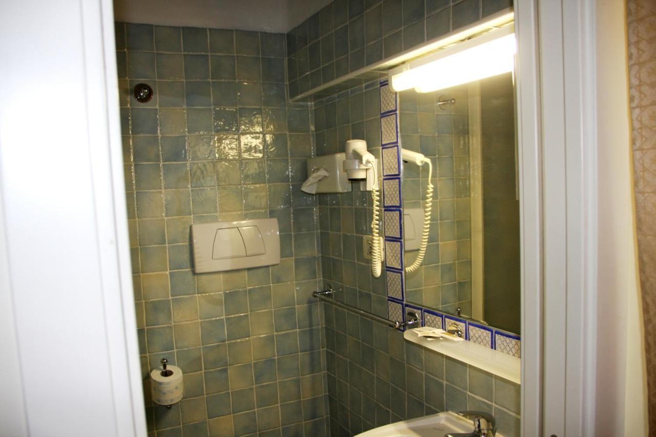 Hotel Angela Fano Zewnętrze zdjęcie