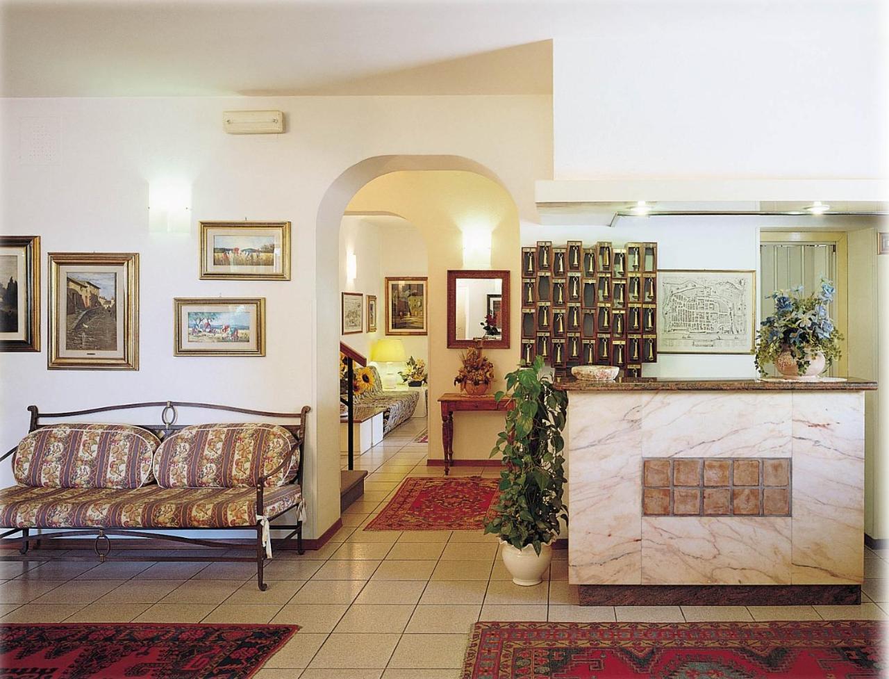 Hotel Angela Fano Zewnętrze zdjęcie