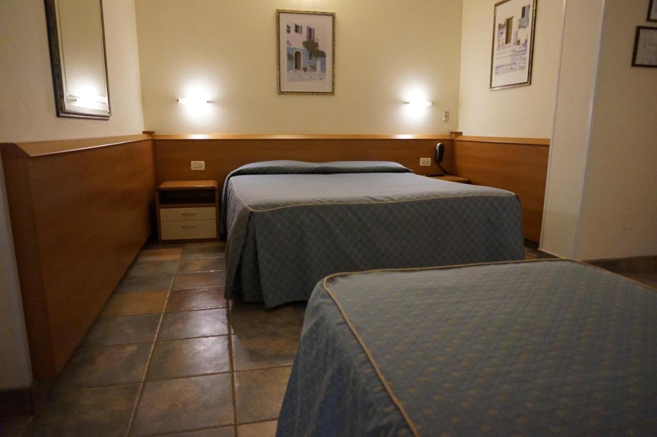Hotel Angela Fano Zewnętrze zdjęcie