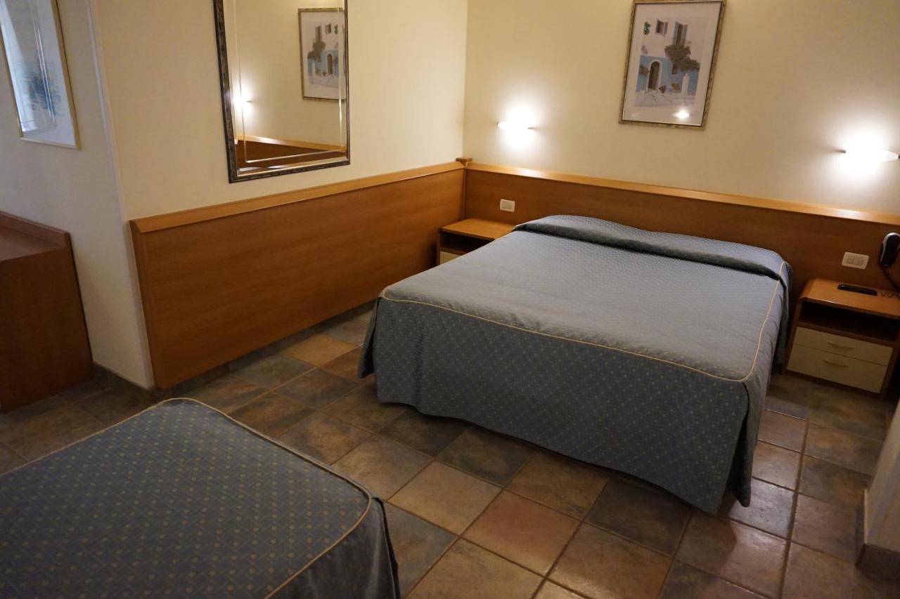 Hotel Angela Fano Zewnętrze zdjęcie
