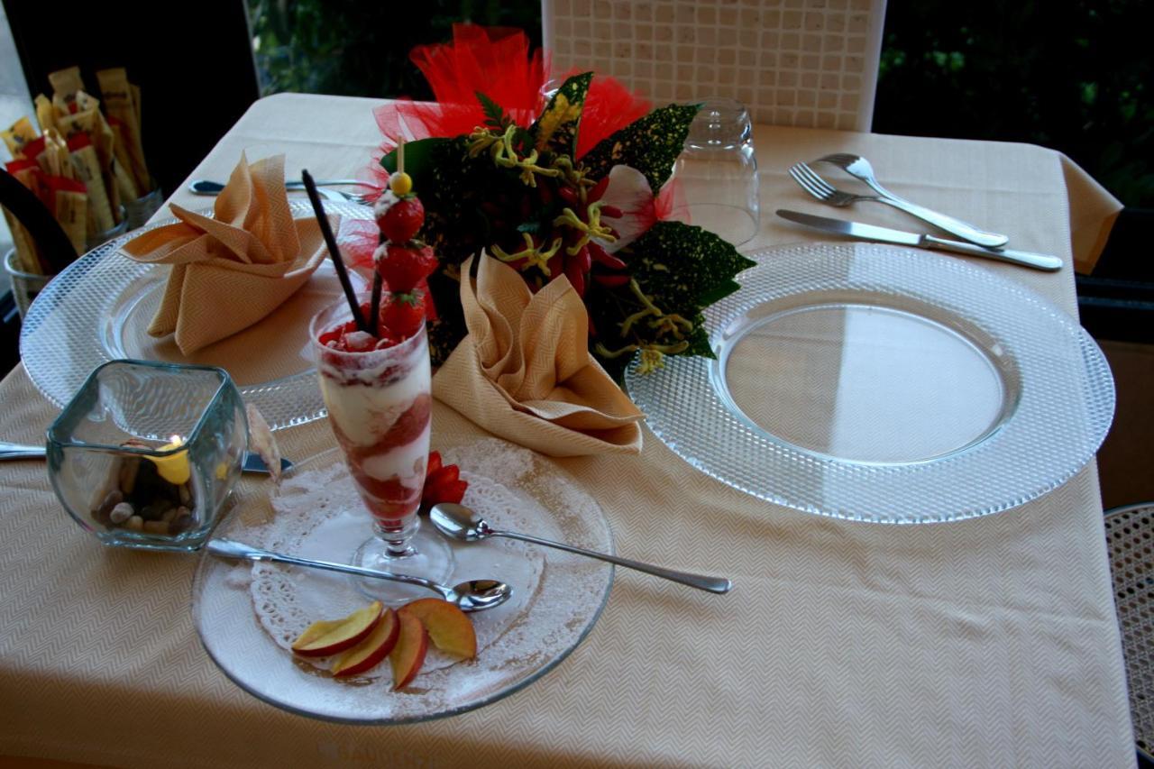Hotel Angela Fano Zewnętrze zdjęcie