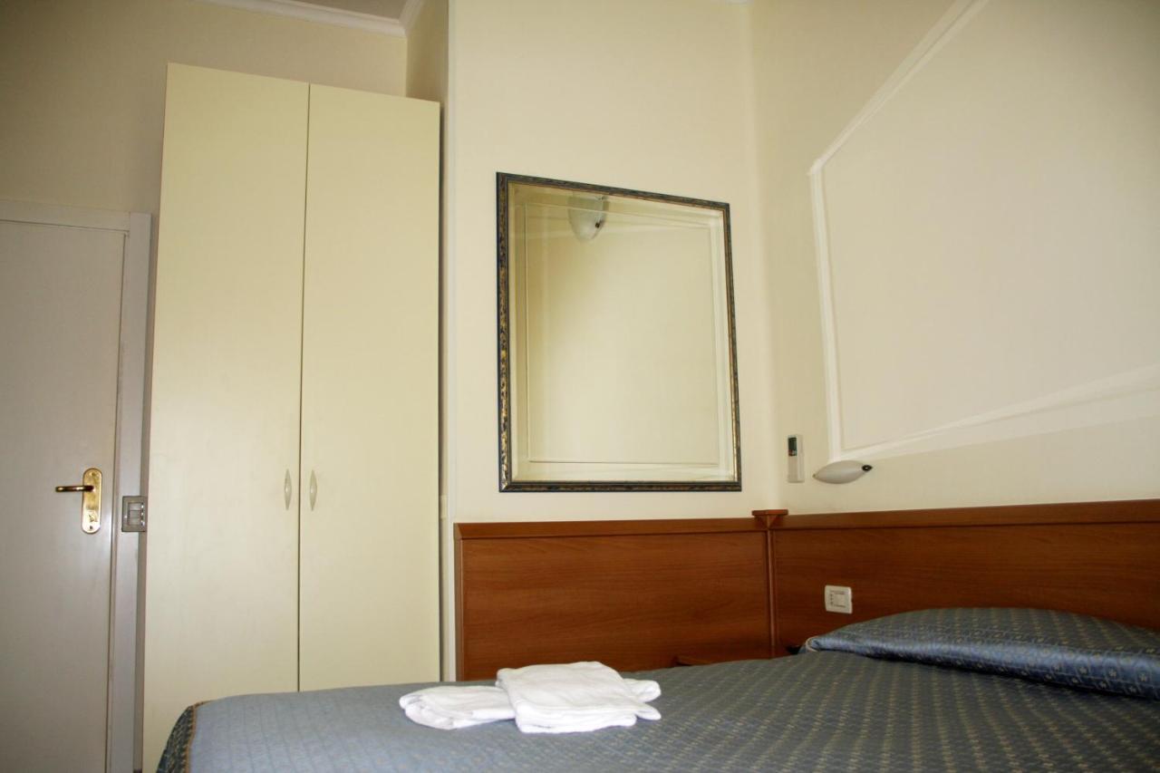 Hotel Angela Fano Zewnętrze zdjęcie